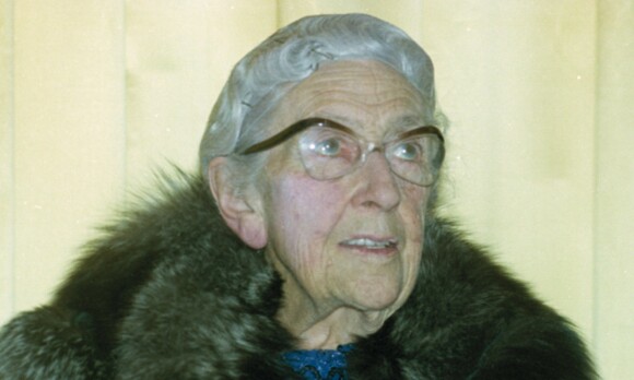 FORSVANT: På 1920-tallet forsvant den berømte krimforfatteren Agatha Christie sporløst i elleve dager. Her er hun fotografert i 1974, to år før hun døde. Foto: NTB scanpix FORSVANT: På 1920-tallet forsvant den berømte krimforfatteren Agatha Christie sporløst i elleve dager. Her er hun fotografert i 1974, to år før hun døde. Foto: NTB scanpix